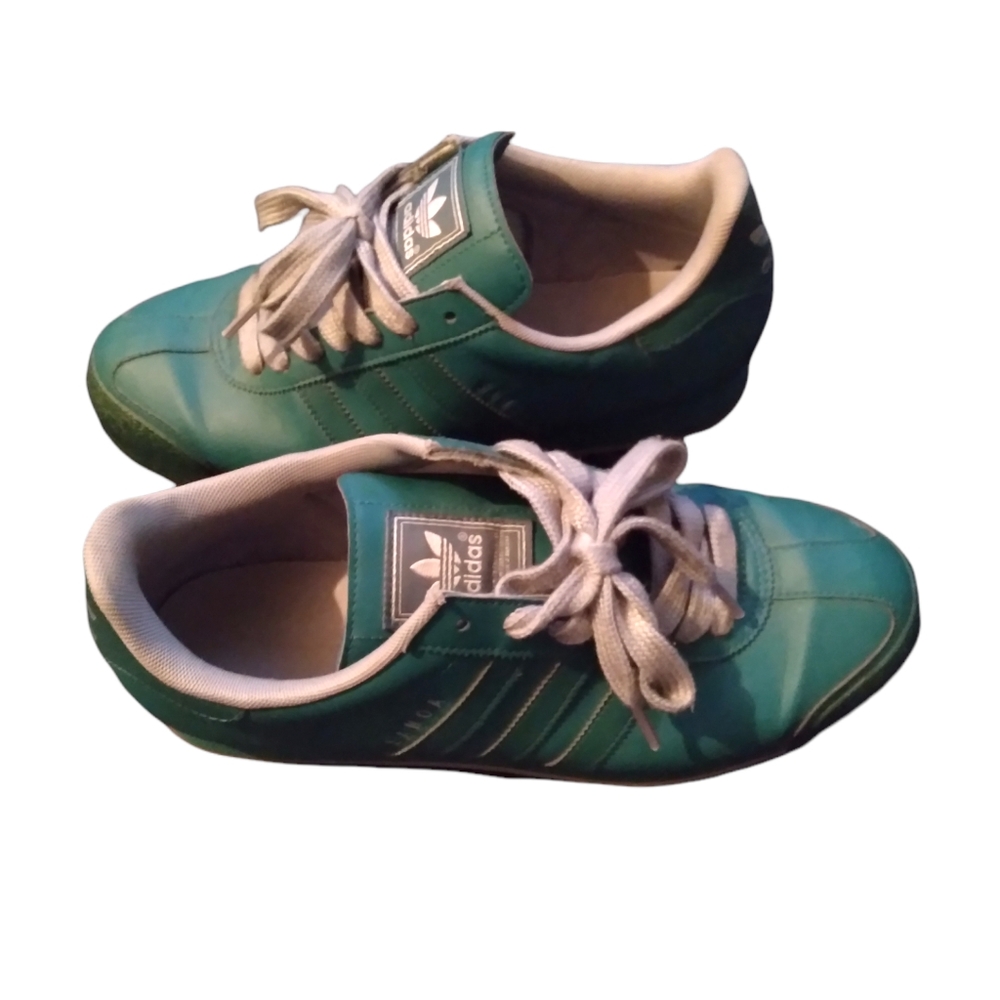Blue/green adidas samoa sneakers
